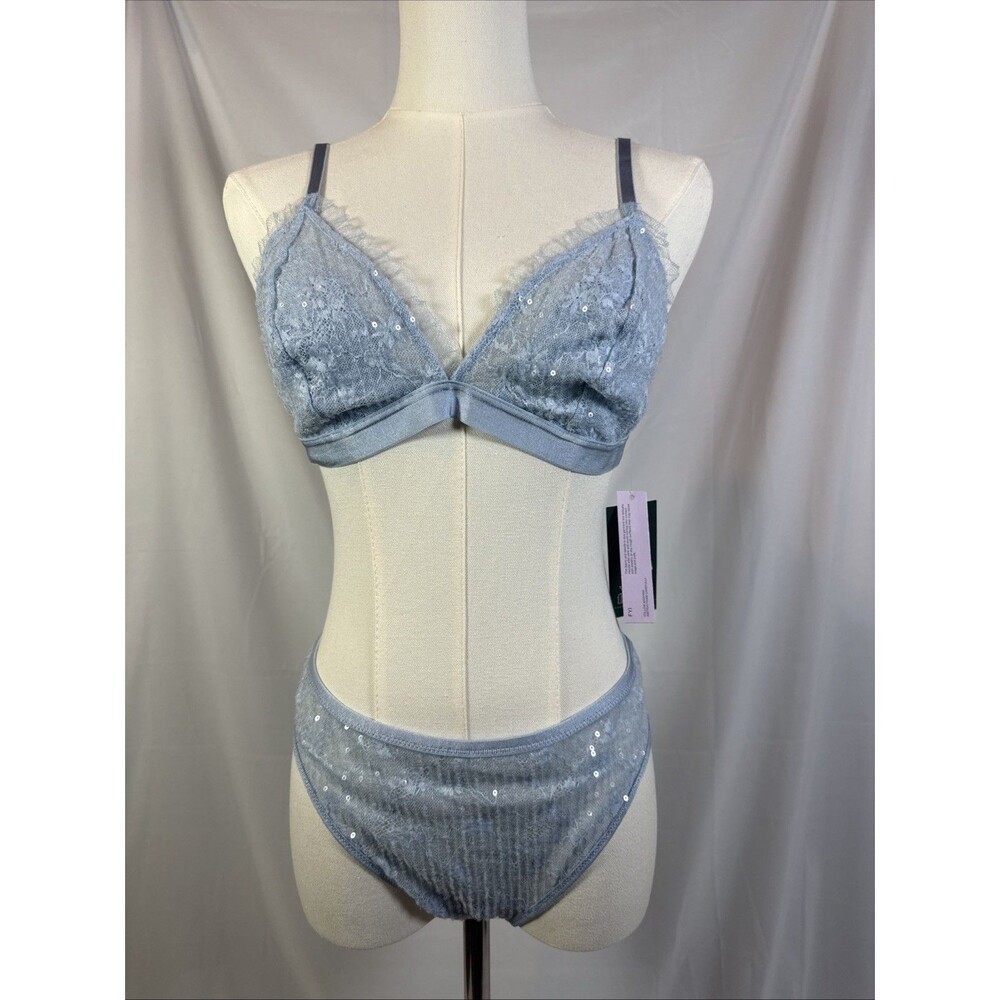 Wild Fable Women’s Size Large Bra And Panty Sequins Set Light Blue Super Cute
